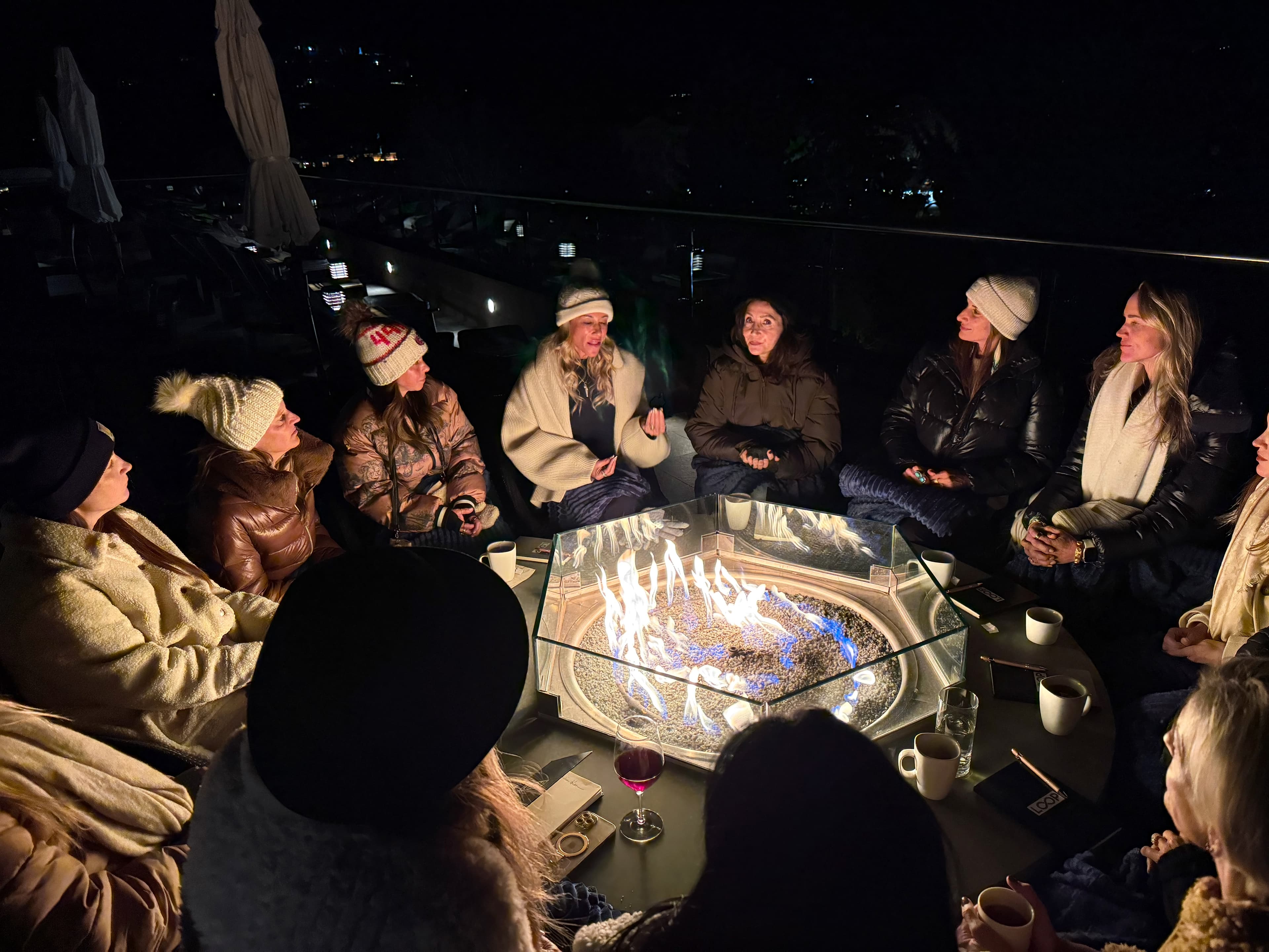 Loop retreat fireside in Aspen